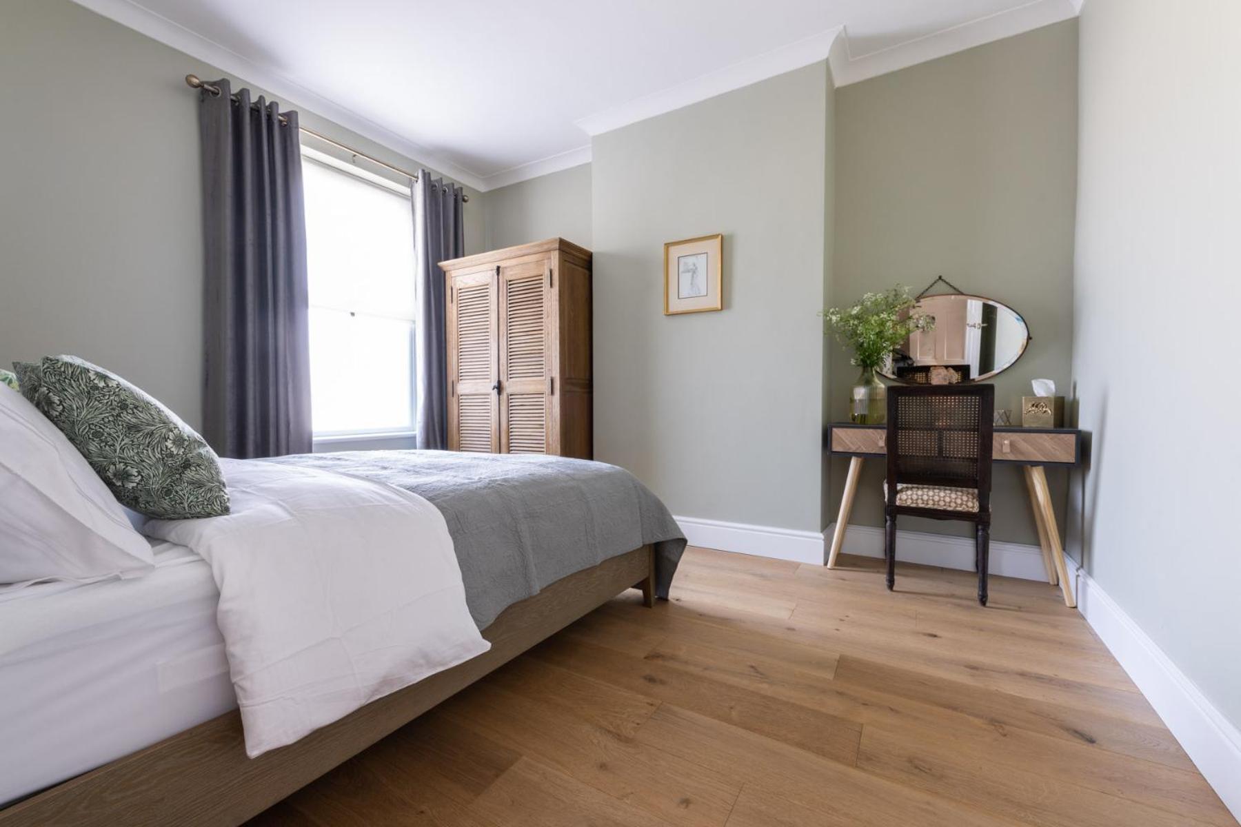 Charming Elegance At The Pontcanna Pearl - Prime Location With Comfort And Style *